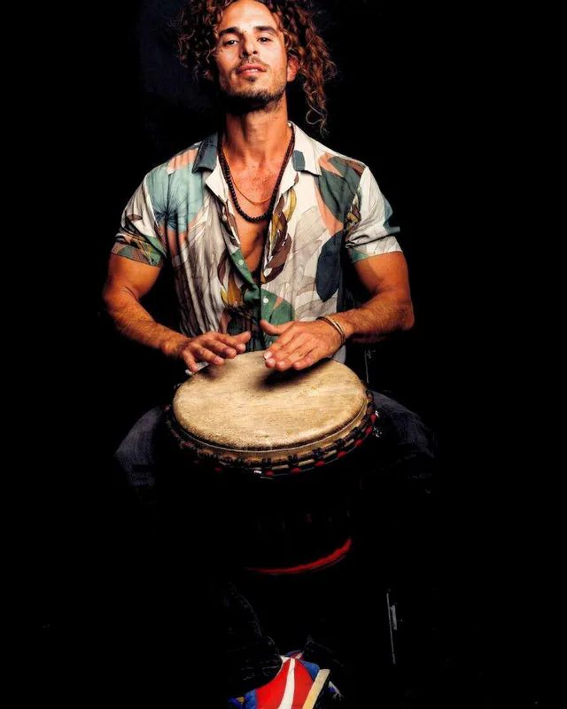 ÚMANA artist: percussionist